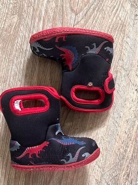 BOGS Toddler 5C Waterproof Boots